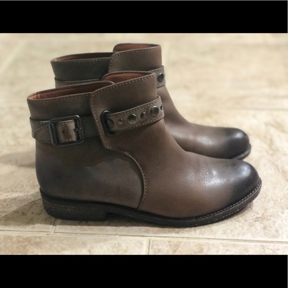 Booties- Lucky Brand - Picture 2 of 7